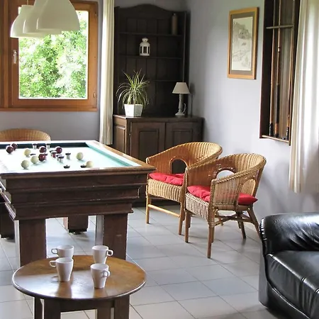 Modern Holiday Home In Stoumont With Sauna 펜션 *